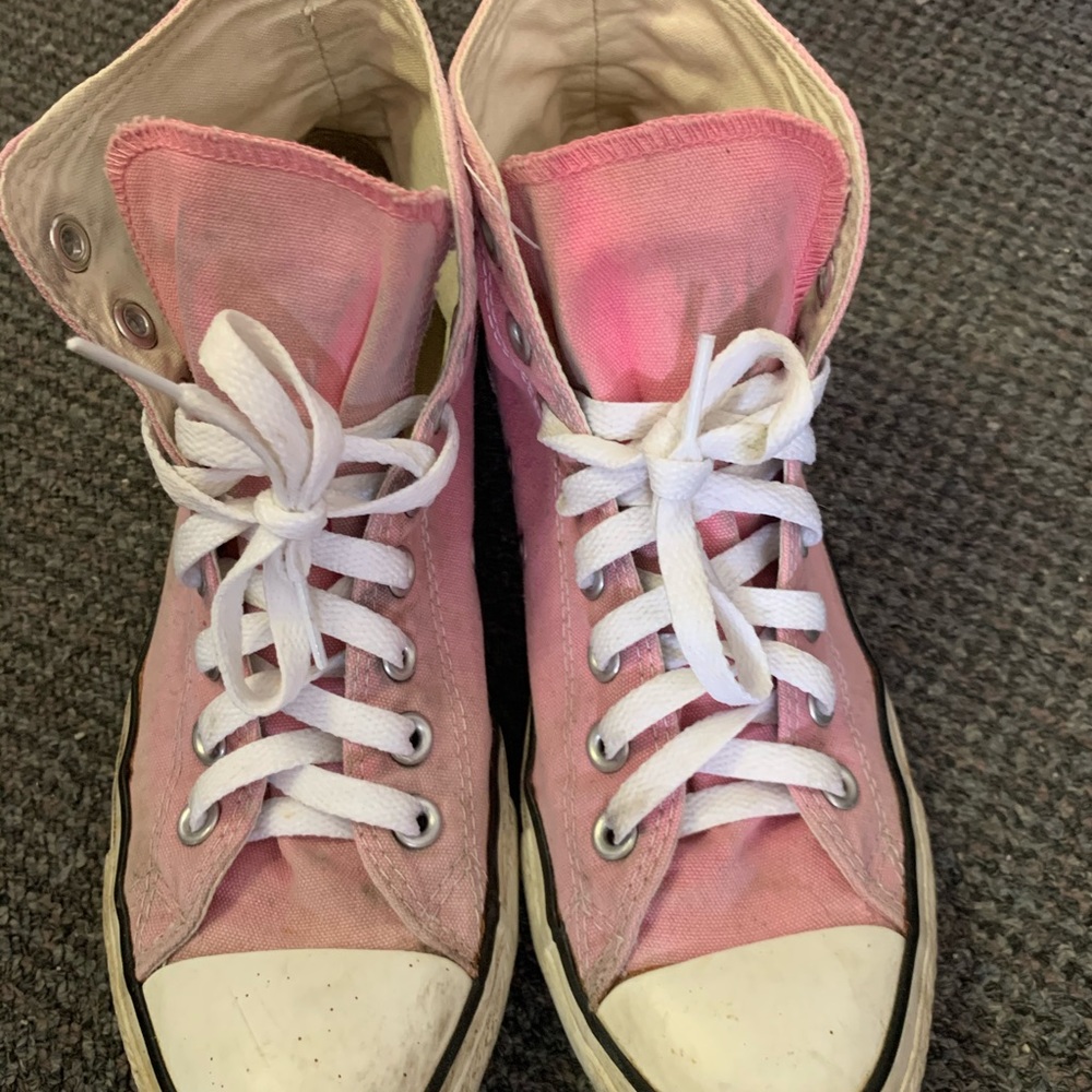 Pink converse - Picture 4 of 4